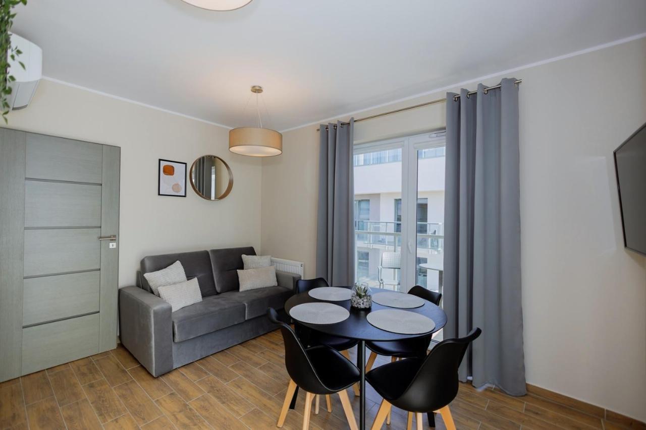 Apartamenty Sun Seasons 24 - Na Wiejskiej Устроне-Морске Экстерьер фото