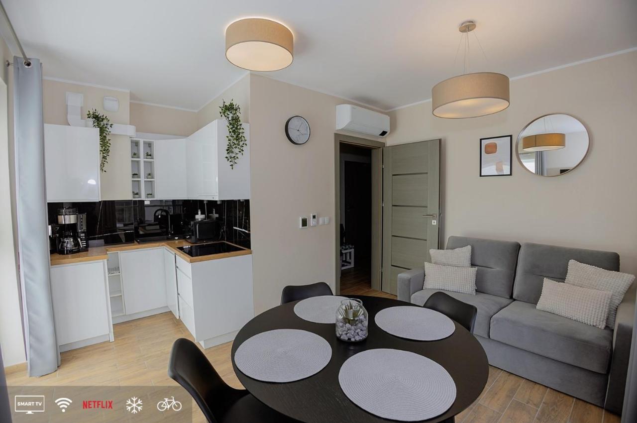 Apartamenty Sun Seasons 24 - Na Wiejskiej Устроне-Морске Экстерьер фото